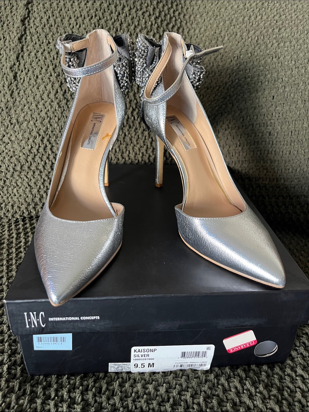 INC Kaisorp Silver Pointed Toe Ankle Strap Heels with Bow NWT 9.5